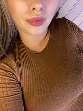 69Laura696 online show from 9, 12, 2024