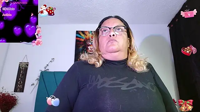 Snapshot of Dubraska1 chatting on 15, 11, 2025 Dubraska1 online show from 15, 11, 2025