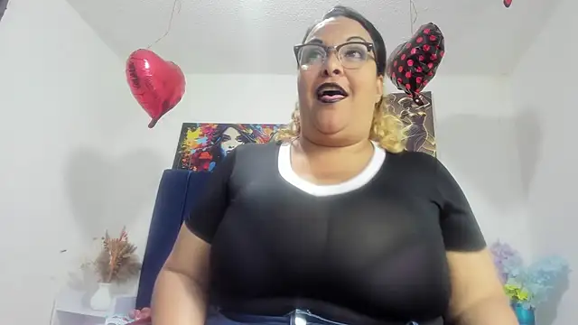 Snapshot of Dubraska1 chatting on 22, 12, 2025 Dubraska1 online show from 22, 12, 2025