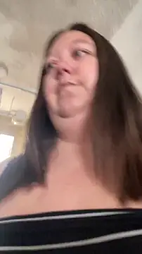 Chloee ep online show from 25, 3, 2026