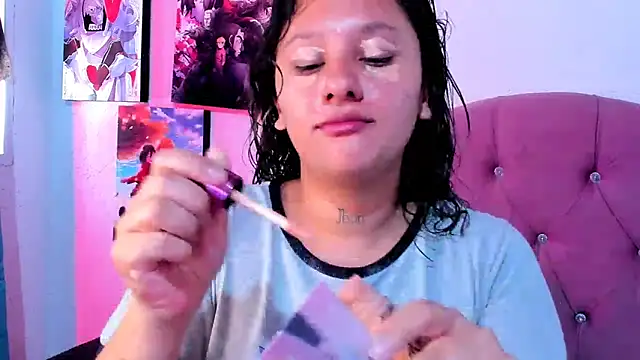 Mila nixon02 online show from 1, 3, 2026