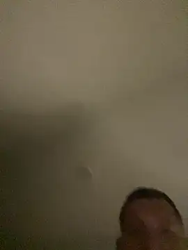 Snapshot of Yolngg chatting on 23, 10, 2025 Yolngg online show from 23, 10, 2025