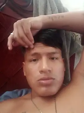 Snapshot of Huebolocko chatting on 8, 12, 2024 Huebolocko online show from 8, 12, 2024