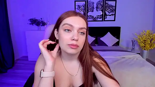 DaniellaLovely online show from 9, 2, 2025