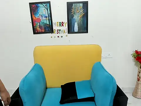 evaaelfiee online show from 11, 2, 2026