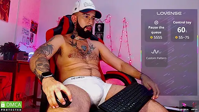 Snapshot of Diilanhott chatting on 8, 3, 2026 Diilanhott online show from 8, 3, 2026