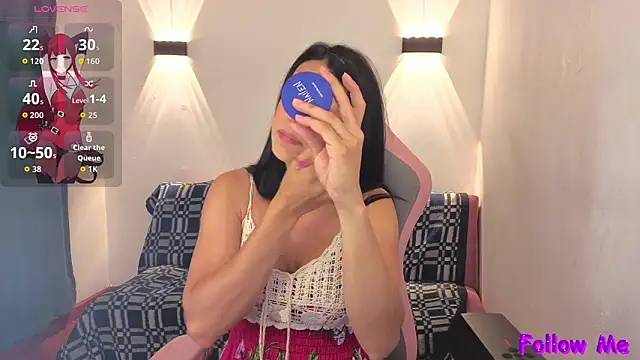 vittorialombardi   online show from 6, 3, 2026