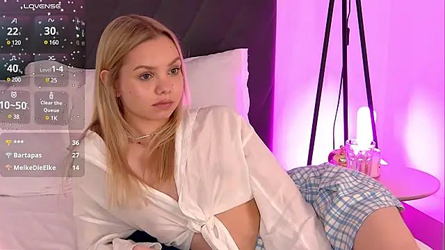 LinaWynn online show from 29, 12, 2024