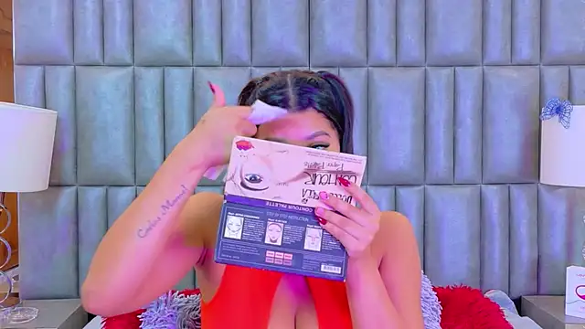 TiaraRosse online show from 11, 3, 2026