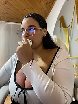 Isabella boobd online show from 3, 7, 2026