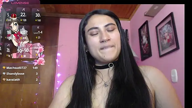 Snapshot of bunnyemilyrose36 chatting on 12, 12, 2024 bunnyemilyrose36 online show from 12, 12, 2024