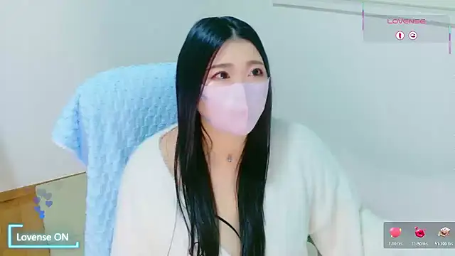 Snapshot of yukinko_o_ chatting on 19, 12, 2025 yukinko o online show from 19, 12, 2025