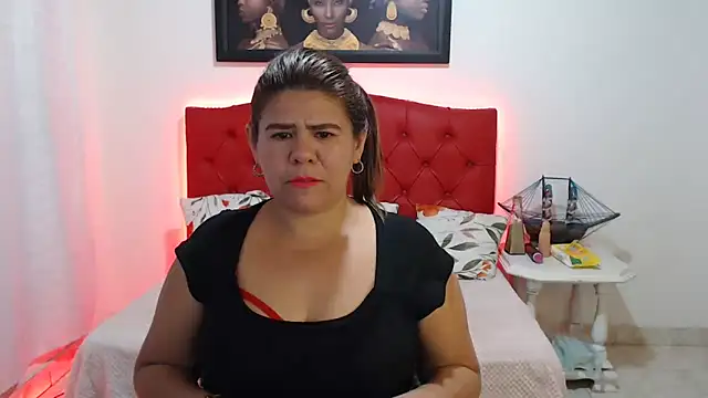 NATHYHOTT online show from 25, 1, 2025