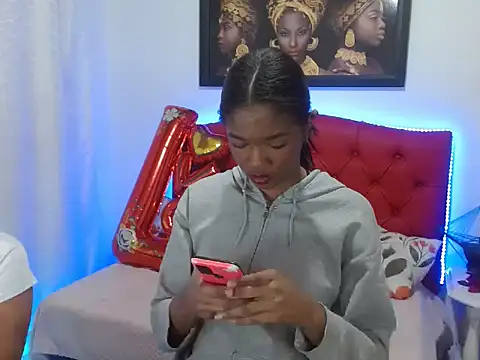 NATHYHOTT online show from 15, 2, 2025