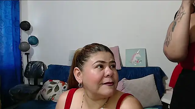 NATHYHOTT online show from 15, 10, 2025