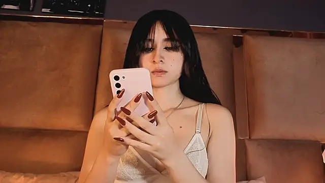 angelinepossy online show from 4, 11, 2025