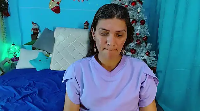 Snapshot of venus_swet_ chatting on 18, 12, 2024 venus swet  online show from 18, 12, 2024