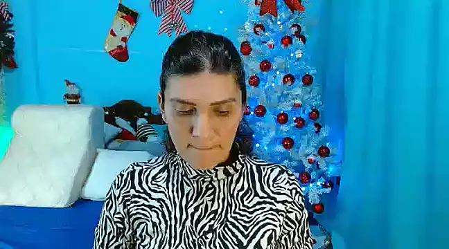 Snapshot of venus_swet_ chatting on 31, 12, 2024 venus swet  online show from 31, 12, 2024