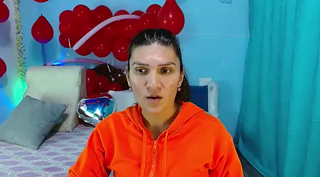 Snapshot of venus_swet_ chatting on 17, 2, 2025 venus swet  online show from 17, 2, 2025