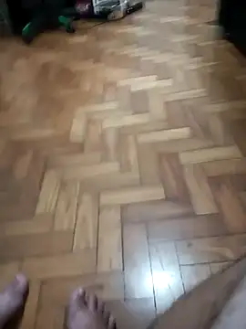 lobomisterioso13 online show from 6, 1, 2025