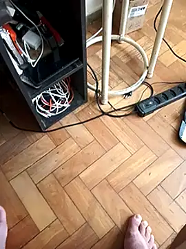 lobomisterioso13 online show from 7, 3, 2025