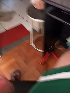 lobomisterioso13 online show from 9, 10, 2025