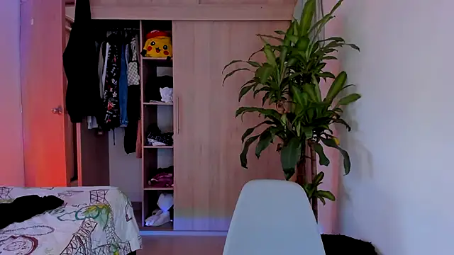 aldrinwhite online show from 17, 12, 2025