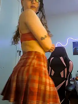 Snapshot of galaxiaa23 chatting on 5, 10, 2025 galaxiaa23 online show from 5, 10, 2025