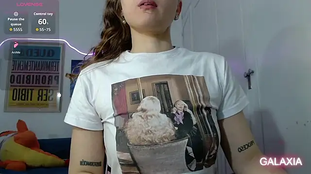 Snapshot of galaxiaa23 chatting on 19, 11, 2025 galaxiaa23 online show from 19, 11, 2025