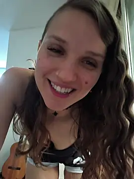 Snapshot of galaxiaa23 chatting on 16, 12, 2025 galaxiaa23 online show from 16, 12, 2025