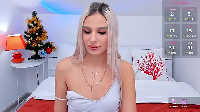 Snapshot of MissLoou chatting on 30, 12, 2024 MissLoou online show from 30, 12, 2024
