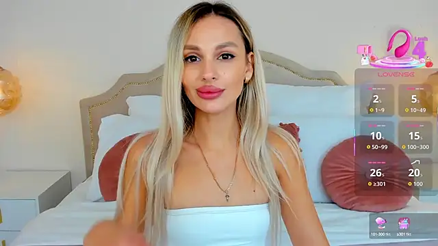 Snapshot of MissLoou chatting on 23, 9, 2025 MissLoou online show from 23, 9, 2025