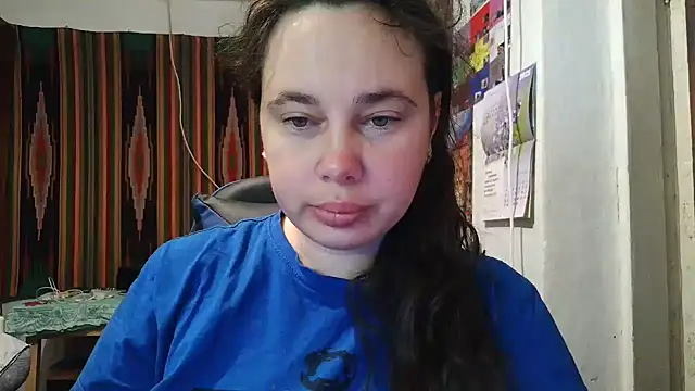 Cora Maro online show from 25, 9, 2025