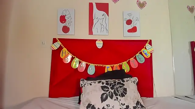 DakotaHoland online show from 2, 4, 2026