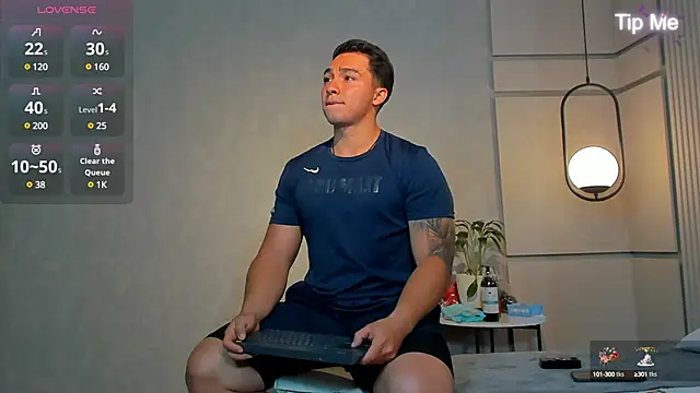 Snapshot of Ryan_Hunt chatting on 9, 1, 2025 Ryan Hunt online show from 9, 1, 2025