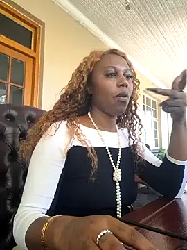 Snapshot of YourDreamLady22 chatting on 28, 1, 2025 YourDreamLady22 online show from 28, 1, 2025