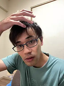 Snapshot of ryusei18570 chatting on 6, 1, 2025 ryusei18570 online show from 6, 1, 2025