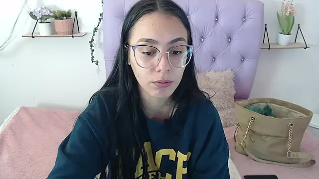 Freyja 01 online show from 19, 9, 2025