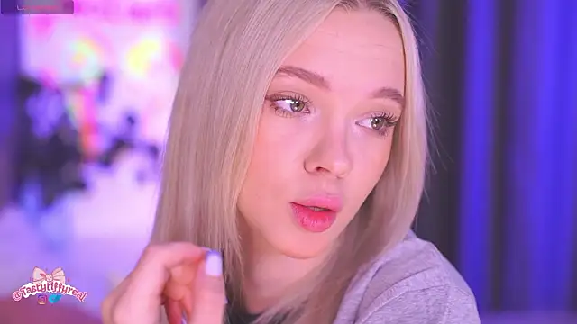  AlinaBailey online show from 23, 3, 2026