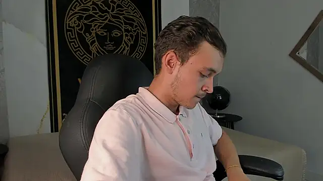 Desmon Clark online show from 14, 1, 2025