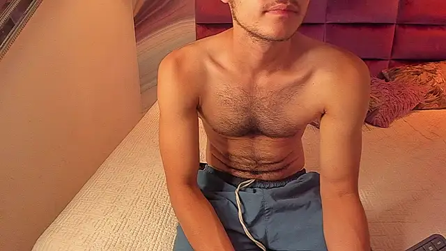 Desmon Clark online show from 4, 2, 2025