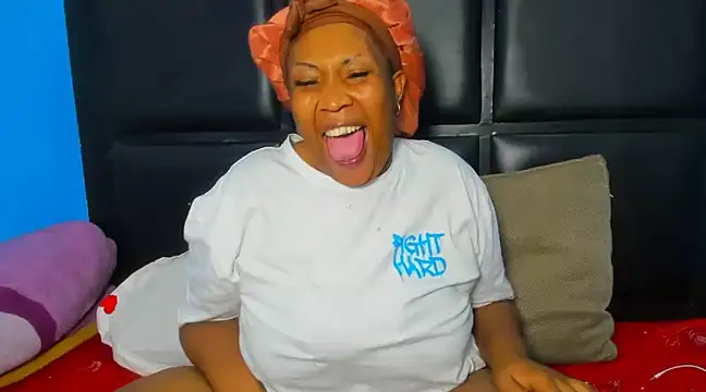 Snapshot of Sweetdelight86 chatting on 9, 2, 2025 Sweetdelight86 online show from 9, 2, 2025