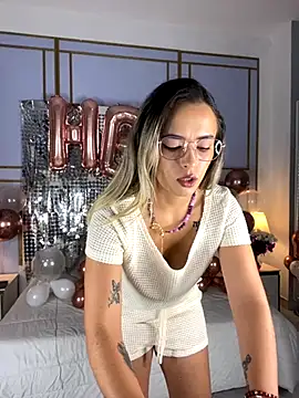 aziac10 online show from 14, 10, 2025