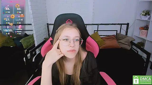 LayriantaVee online show from 21, 1, 2025