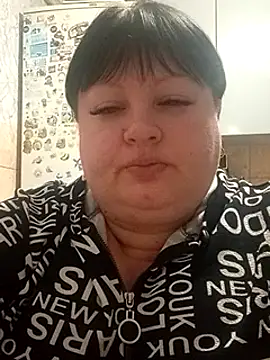 Snapshot of Marina376 chatting on 8, 1, 2025 Marina376 online show from 8, 1, 2025