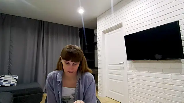 Daniella Lorente online show from 12, 5, 2026
