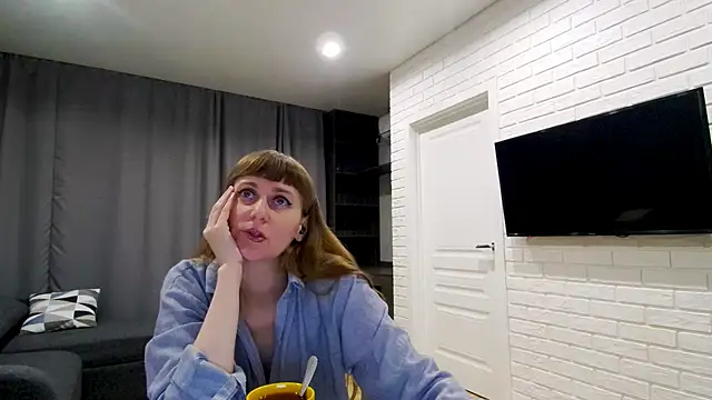 Daniella Lorente online show from 21, 5, 2026