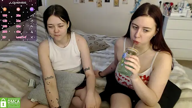 Snapshot of BettyandRich_ chatting on 8, 2, 2026 BettyandRich online show from 8, 2, 2026