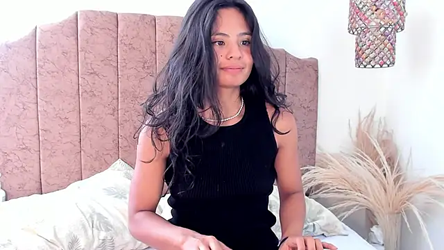 Snapshot of Mindy_sweety chatting on 3, 1, 2025 Mindy sweety online show from 3, 1, 2025