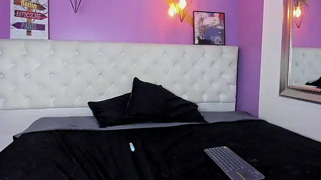 Snapshot of Candypoppy77 chatting on 11, 1, 2025 Candypoppy77 online show from 11, 1, 2025